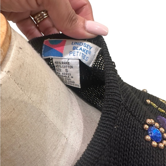 VTG Lindsey Blake Petites Black Bejewelled Embellished Sweater Size S - Picture 10 of 11